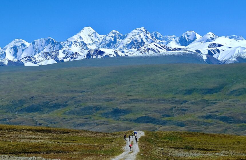 Kyrgyzstan by bicycle