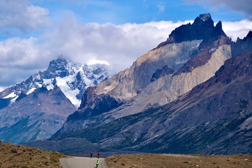 thelongitudinalcrossingofpatagoniagravel03 Patagonia Biking